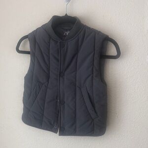 Zara Black Quilted Sleeveless Puffer Vest